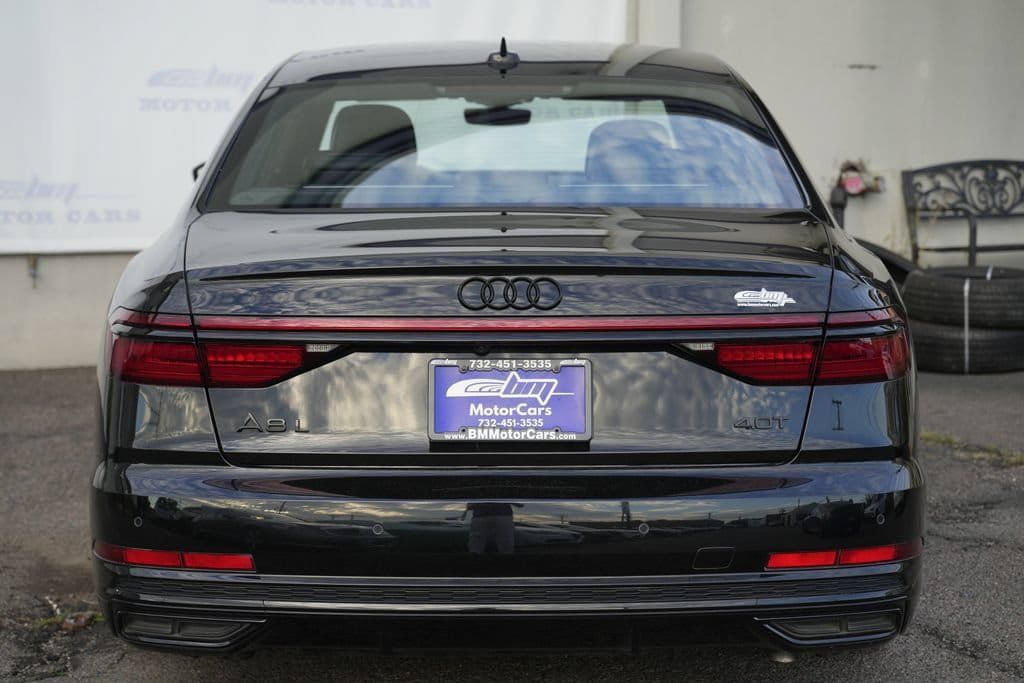 Used 2021 Audi A8 L 4.0T AWD/4WD image 6