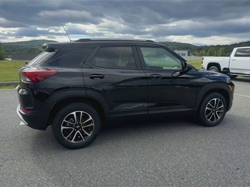 New 2026 Chevrolet TrailBlazer LT image 9