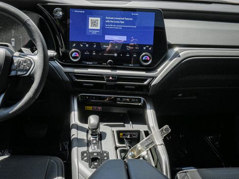 Used 2024 Lexus TX 350 AWD w/ Captains Chair Package image 30