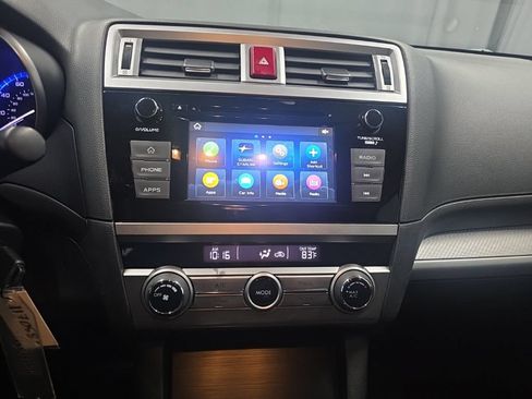 Used 2019 Subaru Outback 2.5i AWD/4WD image 12