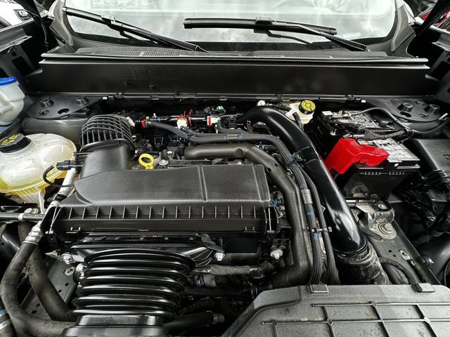 Certified 2025 Ford Maverick XLT w/ Equipment Group 302A AWD/4WD image 32