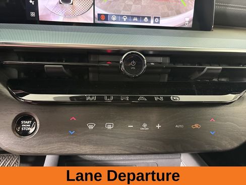 Used 2025 Nissan Murano SL AWD/4WD image 21