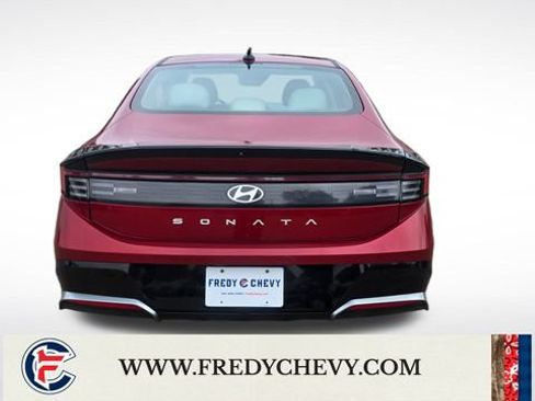 Used 2024 Hyundai Sonata SEL FWD image 4