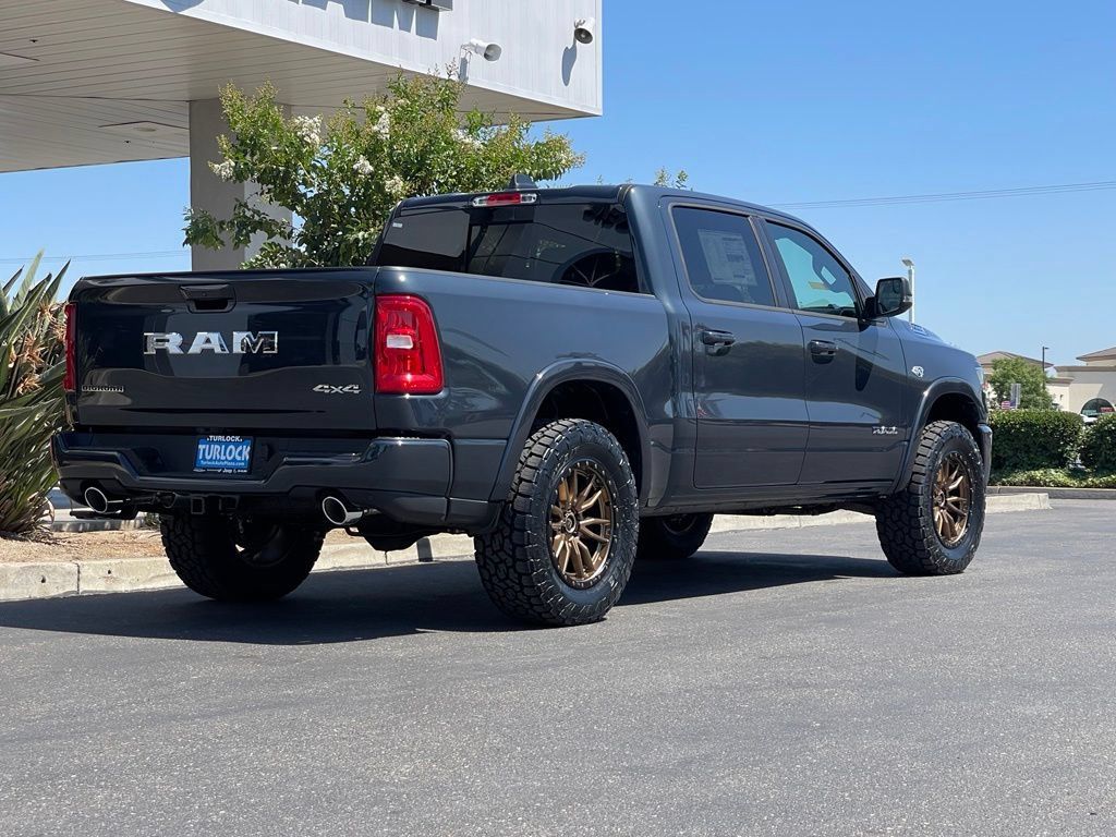New 2026 RAM 1500 Big Horn AWD/4WD image 5