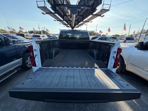 Used 2019 Chevrolet Silverado 1500 W/T w/ WT Convenience Package AWD/4WD image 17