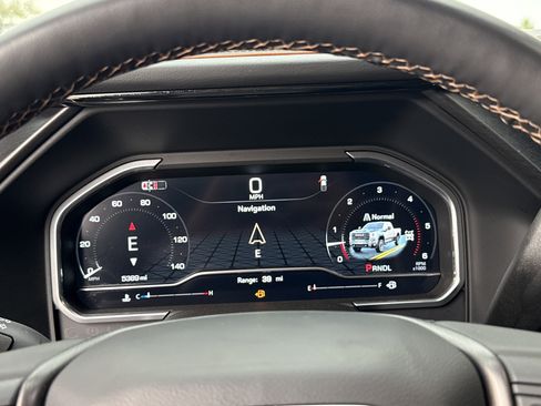 Used 2025 GMC Sierra 2500 AT4 w/ AT4 Premium Plus Package image 20