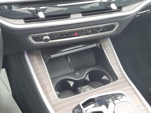 Certified 2024 BMW X5 xDrive40i w/ M Sport Package image 19