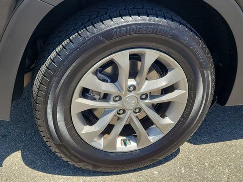 Used 2019 Hyundai Santa Fe SEL FWD image 31