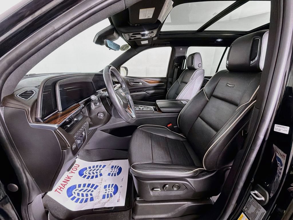 Used 2022 Cadillac Escalade Premium Luxury w/ Touring Package AWD/4WD image 21