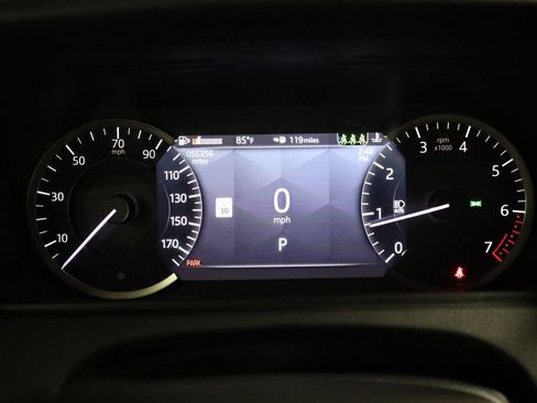 Used 2022 Land Rover Range Rover Velar R-Dynamic S AWD/4WD image 17