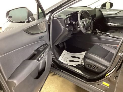 Used 2022 Lexus NX 350h AWD w/ Vision Package image 11