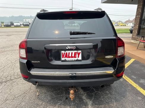 Used 2016 Jeep Compass High Altitude FWD image 18