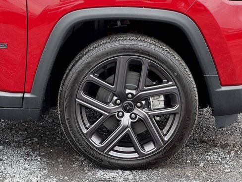 New 2026 Jeep Compass Latitude AWD/4WD image 26