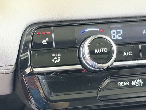 Used 2023 Honda Pilot Touring image 60
