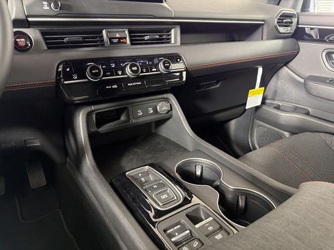New 2026 Honda Pilot Sport image 23