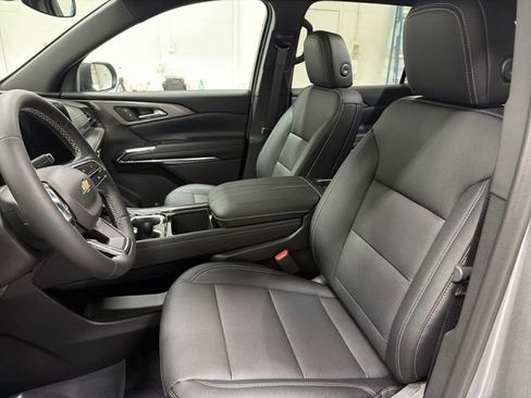 Certified 2026 Chevrolet Traverse LT w/ LPO, Floor Liner Package image 23