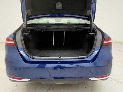 Used 2025 BMW i5 eDrive40i RWD image 29