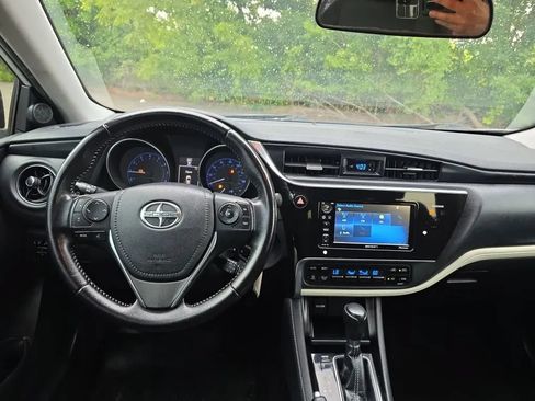 Used 2016 Scion iM FWD image 12