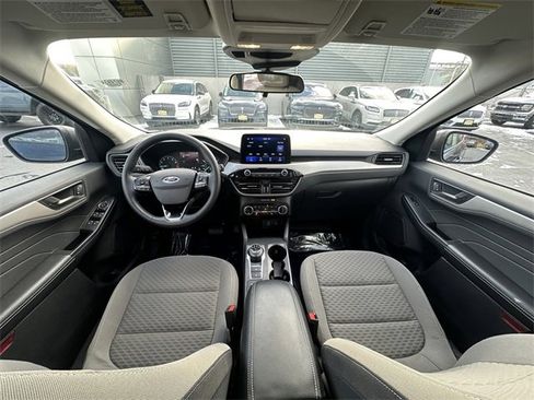 Certified 2022 Ford Escape SE w/ Convenience Package image 16