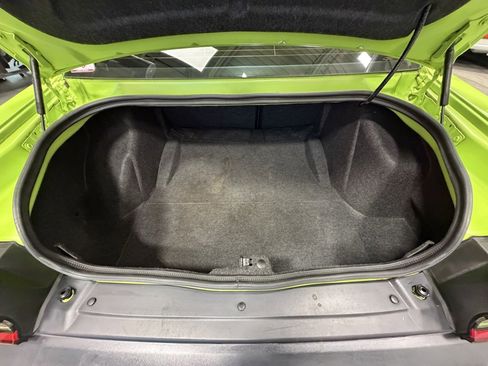 Used 2015 Dodge Challenger R/T Scat Pack w/ Scat Pack Appearance Package image 41