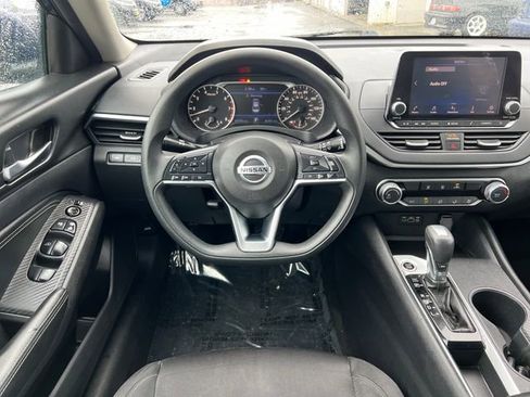Used 2019 Nissan Altima 2.5 S image 15