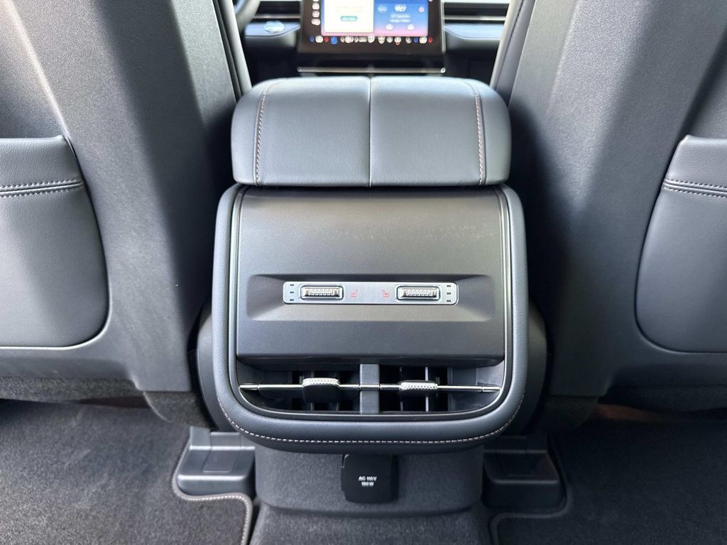 New 2026 Lincoln Nautilus Premier w/ Equipment Group 102A AWD/4WD image 16