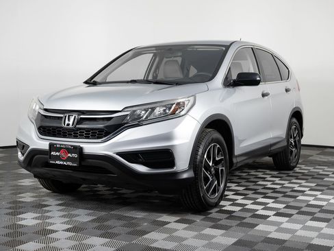 Used 2016 Honda CR-V SE image 2