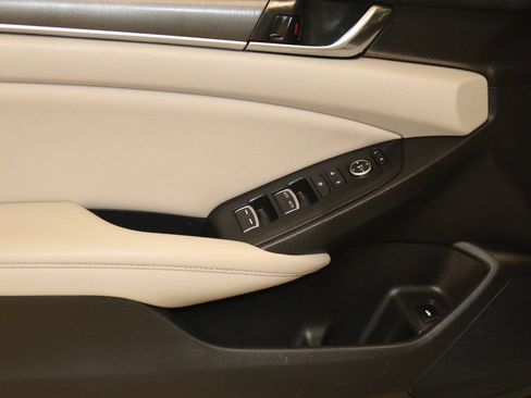 Used 2022 Honda Accord LX image 58