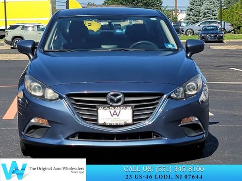 Used 2016 MAZDA MAZDA3 i Sport FWD image 2