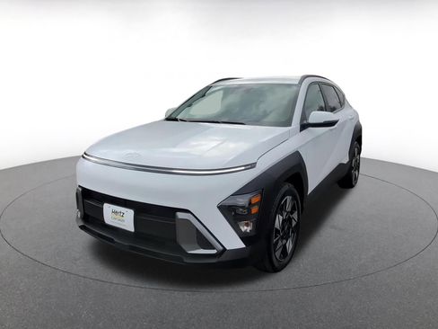 Used 2025 Hyundai Kona SEL image 7