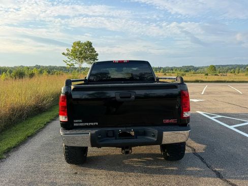 Used 2010 GMC Sierra 1500 SL AWD/4WD image 15