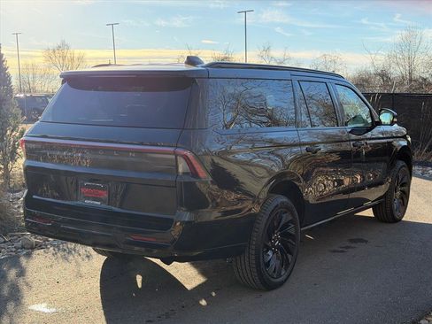 New 2026 Lincoln Navigator L Reserve w/ Jet Appearance Package image 5