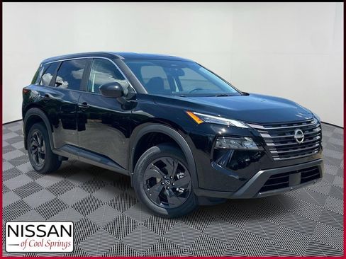 New 2026 Nissan Rogue SV AWD/4WD image 1