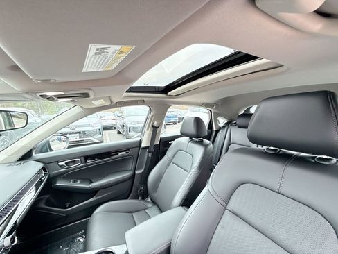 Used 2023 Honda Civic EX-L image 16