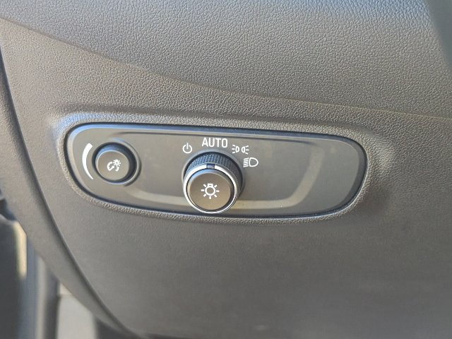 Used 2024 Chevrolet Equinox LT AWD/4WD image 21
