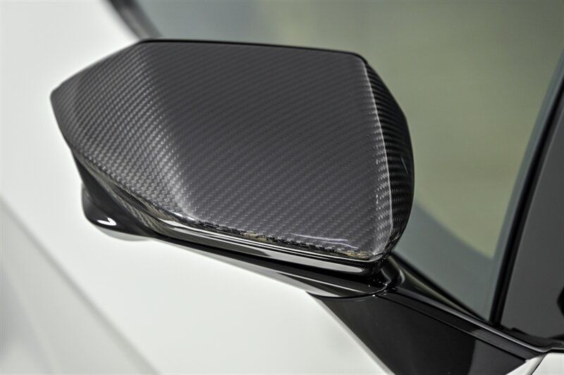 Used 2024 Lamborghini Revuelto AWD/4WD image 11