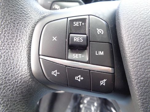 Used 2024 Ford Transit 350 XLT RWD image 21