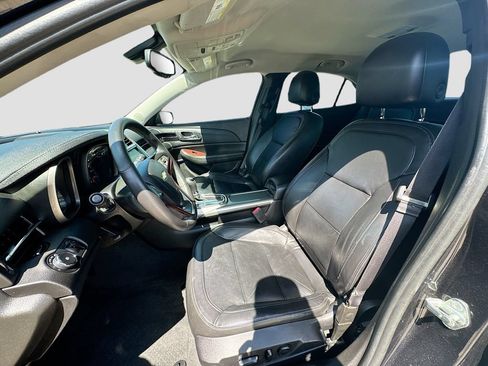 Used 2013 Chevrolet Malibu Eco w/ Leather Package FWD image 24