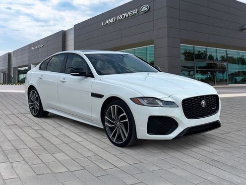 New 2024 Jaguar XF R-Dynamic SE image 7