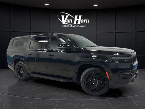 Used 2024 Jeep Wagoneer L Series II w/ Convenience Group I image 47