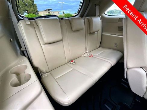 Certified 2019 Toyota Highlander Limited AWD/4WD image 26