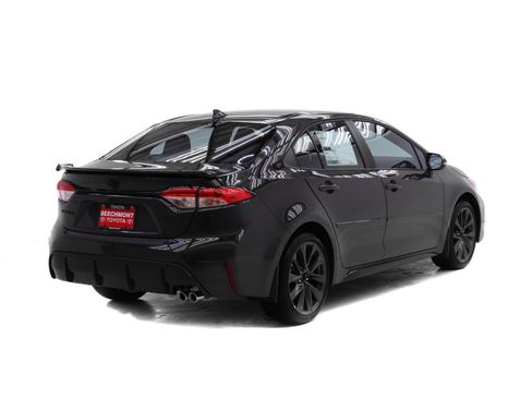 New 2026 Toyota Corolla SE image 2