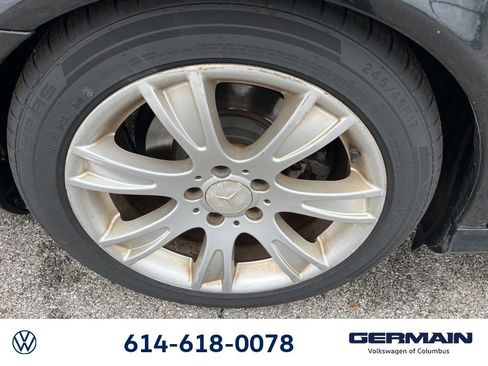 Used 2009 Mercedes-Benz E 350 4MATIC Sedan image 13