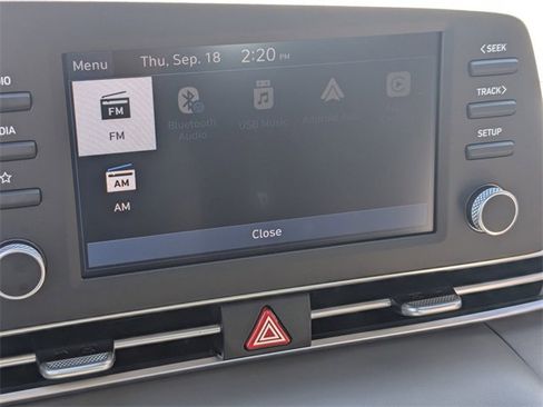 Used 2025 Hyundai Elantra Sport image 22