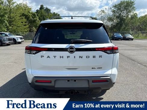 New 2026 Nissan Pathfinder SL w/ SL Premium Package AWD/4WD image 7
