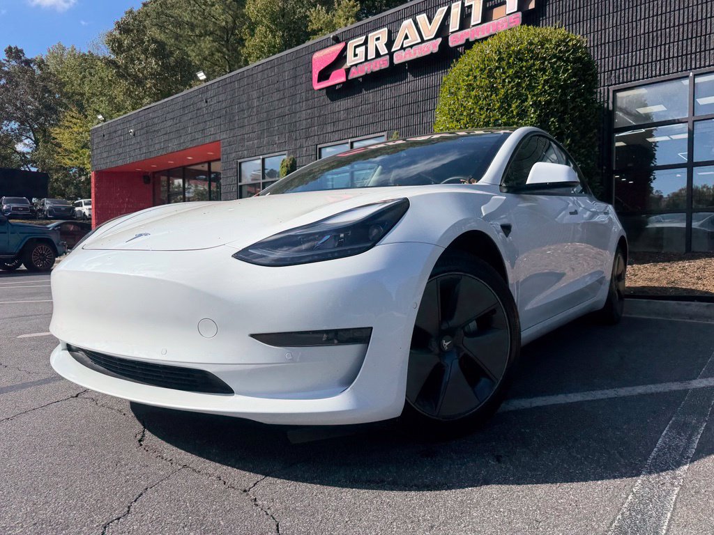 Used 2021 Tesla Model 3 Standard Range Plus RWD image 2