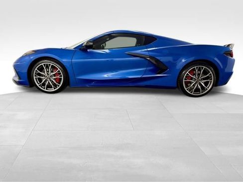 Used 2023 Chevrolet Corvette Stingray w/ Z51 Performance Package image 5