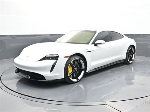 Used 2020 Porsche Taycan Turbo S image 1
