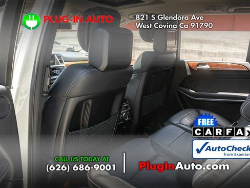 Used 2013 Mercedes-Benz GL 550 4MATIC image 4