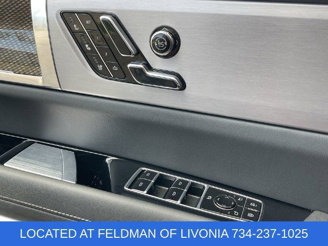 Certified 2026 Cadillac Vistiq Sport w/ LPO, Floor Liner Package AWD/4WD image 23